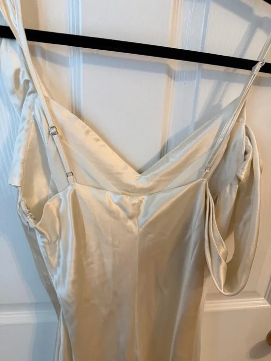 Reformation Ronda Silk Dress in Ivory Size 4, NWT, Never Worn - Picture 9 of 14